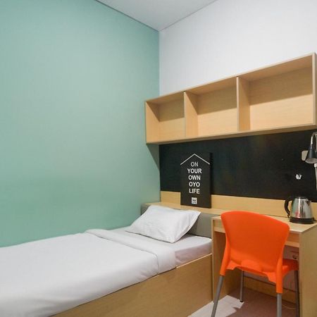 Oyo Life 3204 Beverly Park Bandung Buitenkant foto