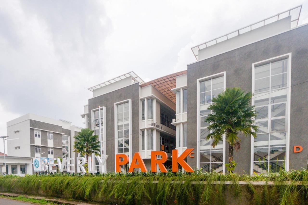 Oyo Life 3204 Beverly Park Bandung Buitenkant foto