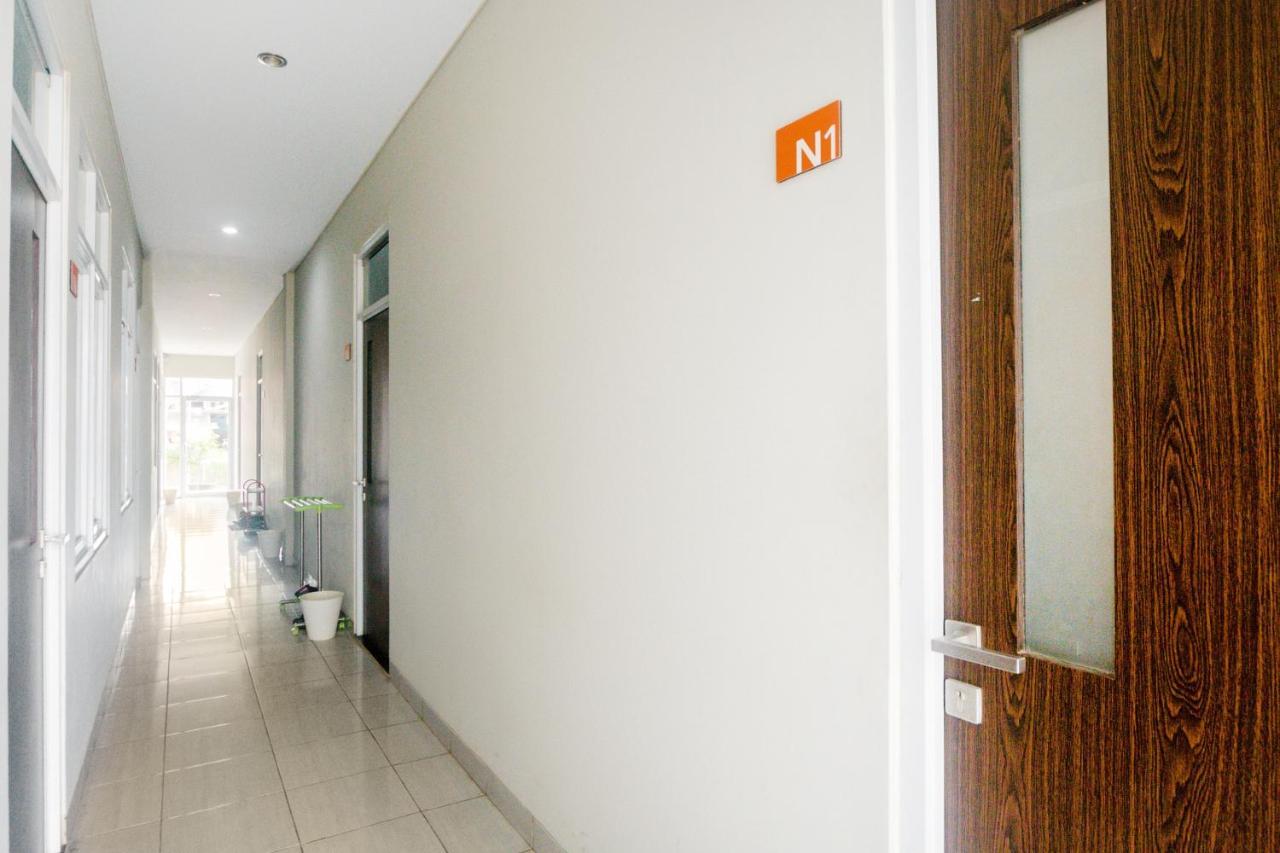 Oyo Life 3204 Beverly Park Bandung Buitenkant foto